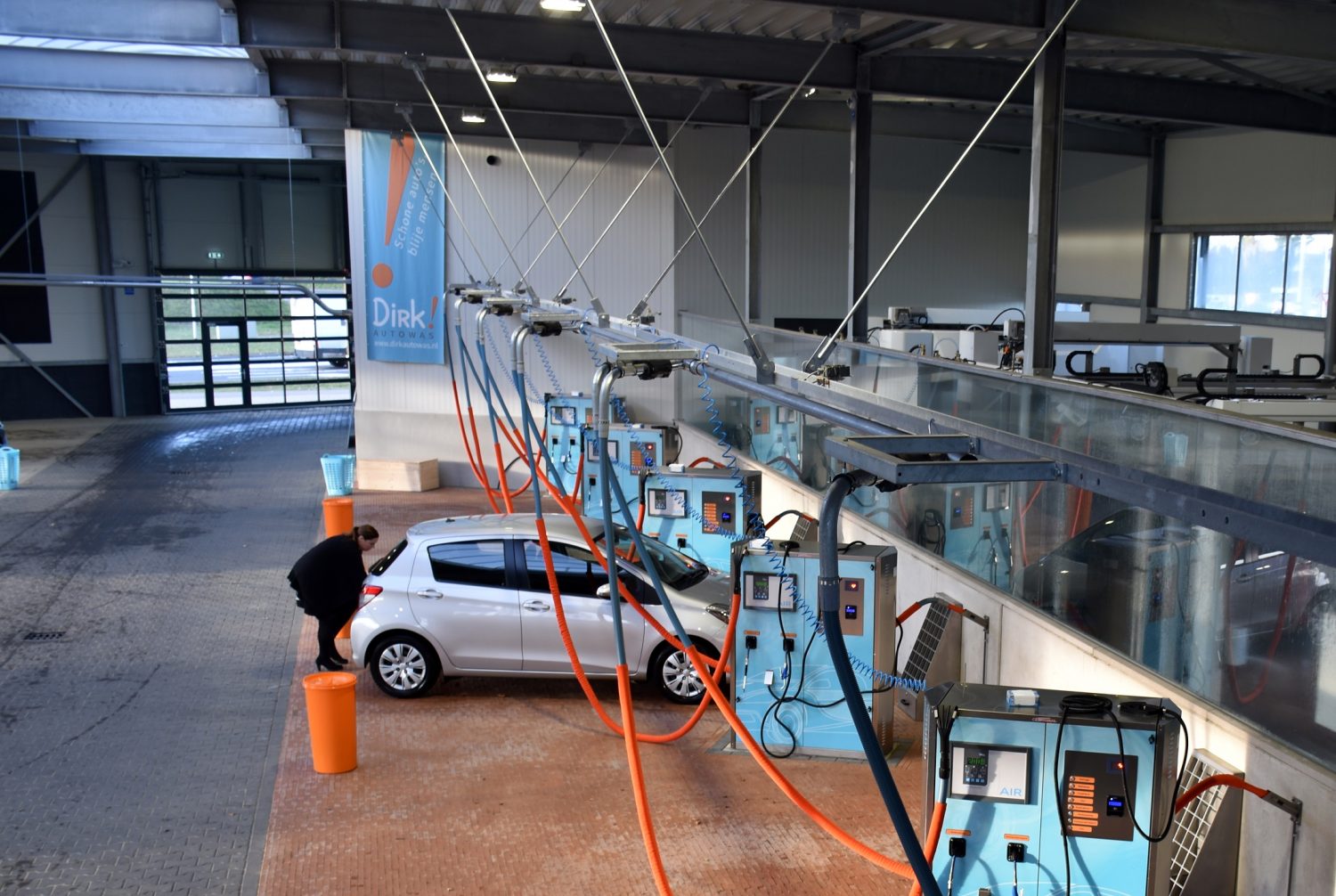 dirkautowasmalden82 EenzetCarwash